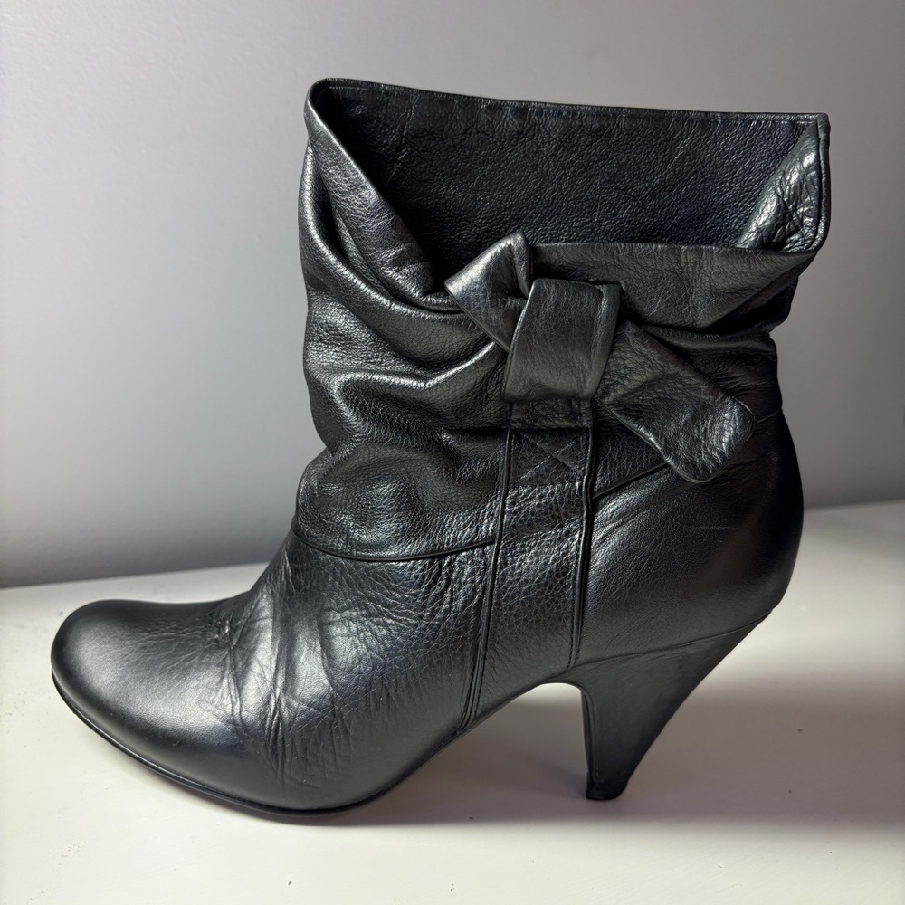 Steve Madden Black Leather Ankle Boots